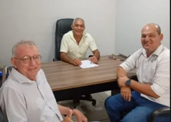 Autoridades do legislativo miracemense recebem presidente da ATR