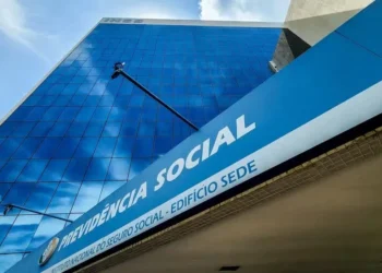 INSS suspende programa de redução de fila por falta de orçamento