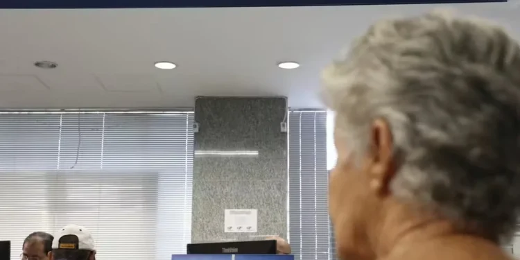 PIS/Pasep, FGTS - Saque — Foto: José Cruz/Agência Brasil