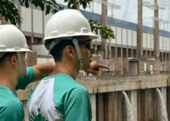 Vivência prática em campo, estimulou a reflexão crítica sobre o papel da engenharia e da tecnologia na sustentabilidade energética