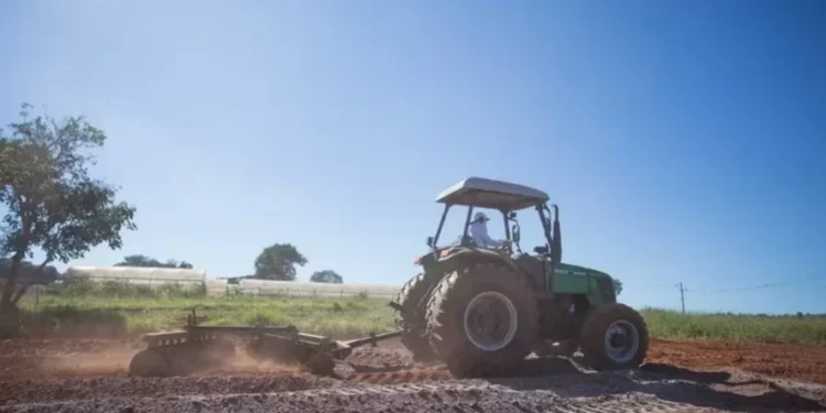 Preocupação é com o impacto que a demora pode ter sobre o financiamento da safra 2025/26 — Foto: Tony Oliveira / CNA