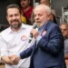 24/08/2024 - o presidente Luiz Inácio Lula da Silva (PT) participa de comício em apoio ao então candidato a prefeito de São Paulo, Guilherme Boulos (PSOL) — Foto: FABRICIO BOMJARDIM/THENEWS2/ESTADÃO CONTEÚDO