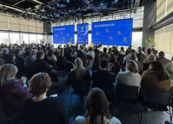 Debate do Summit Agricultura Regenerativa: mais de 200 produtores rurais, pesquisadores, autoridades e representantes da indústria discutem boas práticas — Foto: Patrick Cruz