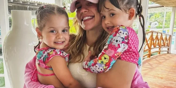 Familiares de Vini Jr. chegam à festa de Maria Flor com Virginia