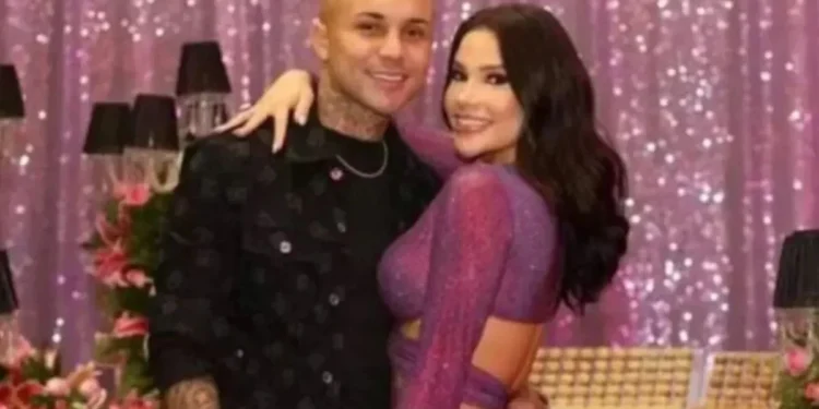 Everton Cebolinha deixa cantada em post da ex após separação