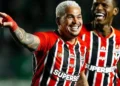 Luciano entra para seleta lista de artilheiros do São Paulo. Confira
