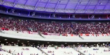 Flamengo emite nota de repúdio após torcedores serem hostilizados