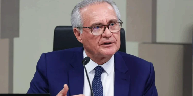 Senado: Renan prevê votação da isenção do IR até a semana que vem