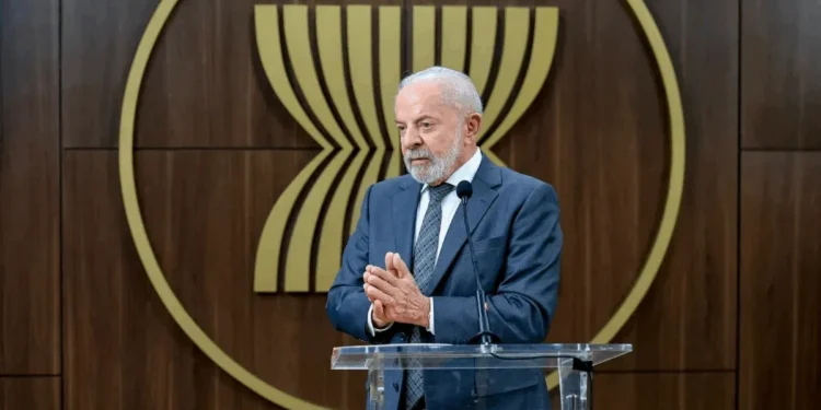 Lula reúne ministros para discutir crise no Rio após megaoperação