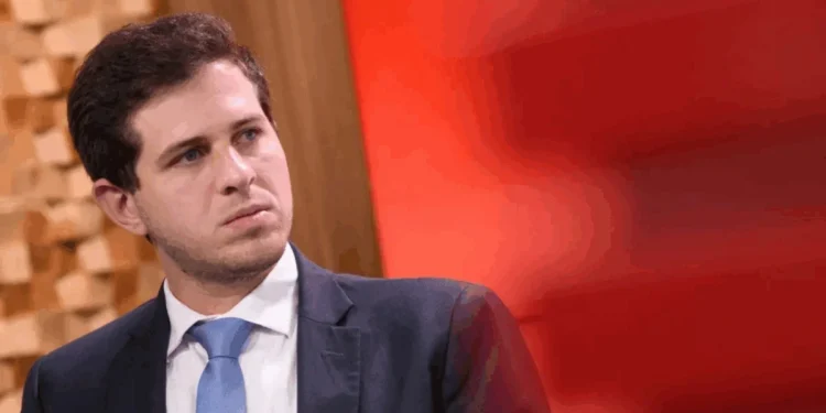 Câmara vai votar ampliação da licença paternidade. Veja o que muda