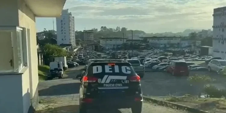 SC: facção estaria cobrando taxa de comerciantes, aponta investigação