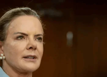 Gleisi: aliança de direita quer Brasil na rota de intervenção dos EUA