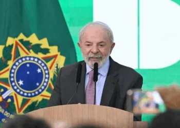 Lula sanciona lei que cria o “SUS da Educação”