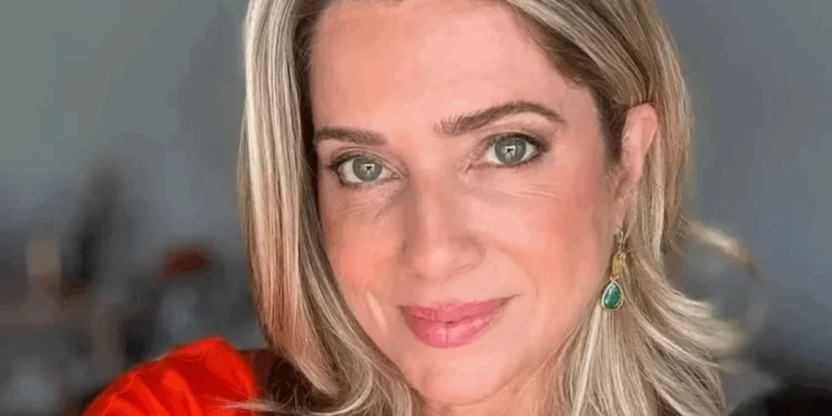 Letícia Spiller abre o jogo sobre namoro à distância: “Quero curtir”