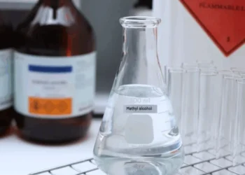 Metanol: Anvisa regulamenta produção em massa de antídoto