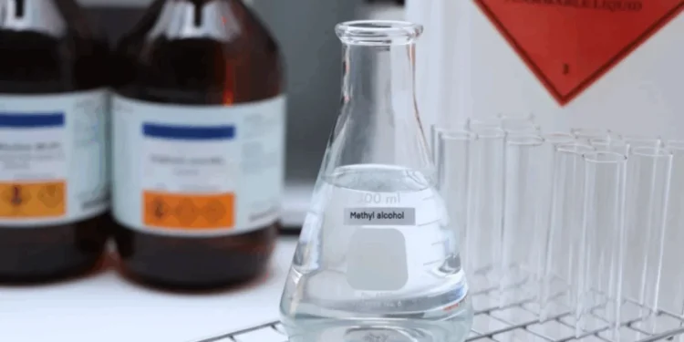 Metanol: Anvisa regulamenta produção em massa de antídoto