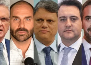 A um ano da eleição, Tarcísio tenta ganhar tempo e atiça rivais