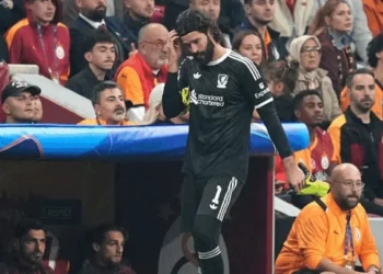Técnico do Liverpool abre o jogo sobre lesão de Alisson
