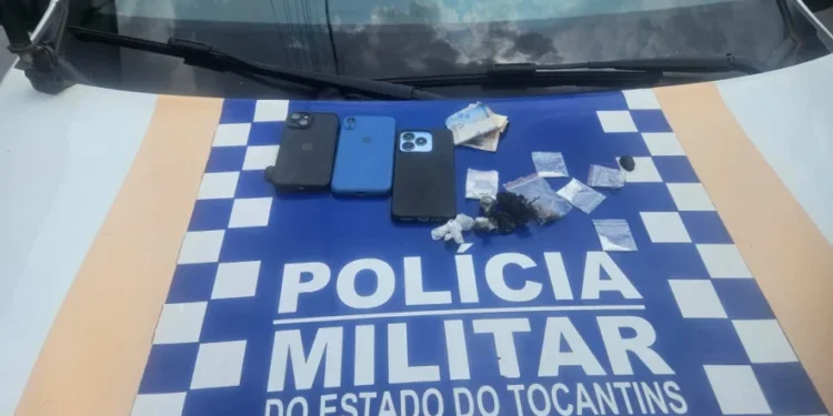 PMTO prende mulher por tráfico de drogas e autua quatro homens por embriaguez ao volante em Araguaína