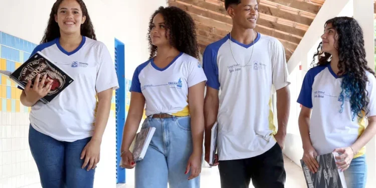 Secretaria da Educação mobiliza estudantes para o Enem 2025