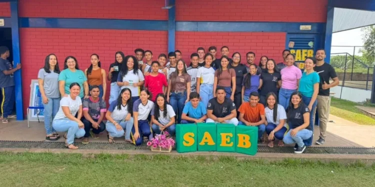 A Escola Estadual Piaçava conquistou o primeiro lugar no Ideb Mais pela SRE de Tocantinópolis em 2024. Para 2025, a direção da escola elaborou um plano de ação coletivo, envolvendo toda a comunidade, com rodas de conversa com psicólogos e famílias, monitoramento de frequência e acolhimento diário - Foto: Seduc/Governo do Tocantins