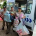 Viatura da Polícia chega com presentes para crianças durante campanha - Foto: Ascom PMTO