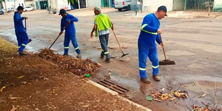 Prefeitura de Palmas intensifica limpeza e manutenção em setores da região sul da Capital