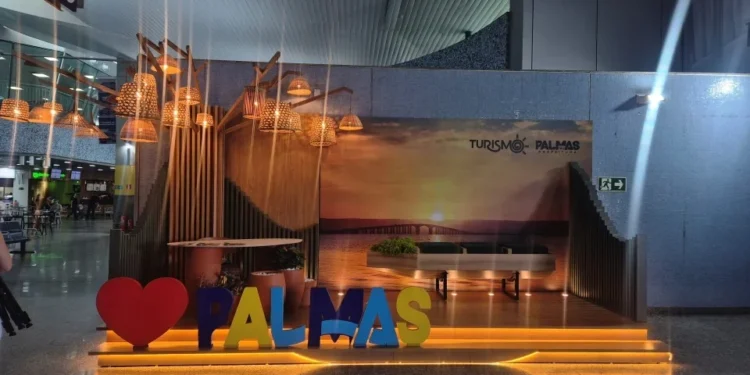 Centro de Atendimento ao Turista no Aeroporto de Palmas pronto para receber visitantes e esclarecer dúvidas – Foto Divulgação