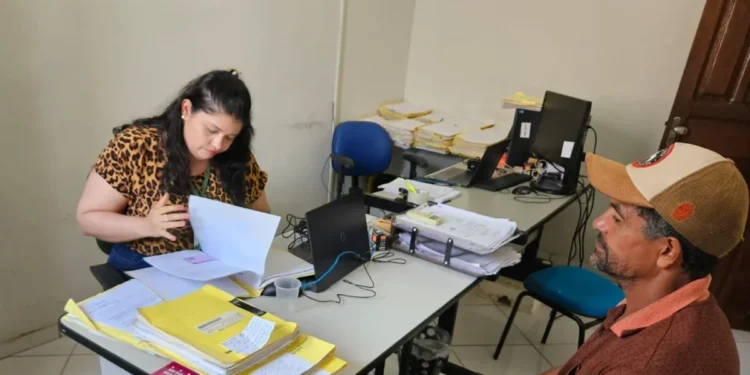Com a força-tarefa de atendimentos, a expectativa é garantir o prosseguimento de cerca de 180 processos de regularização fundiária. - Foto: Itertins/Governo do Tocantins.