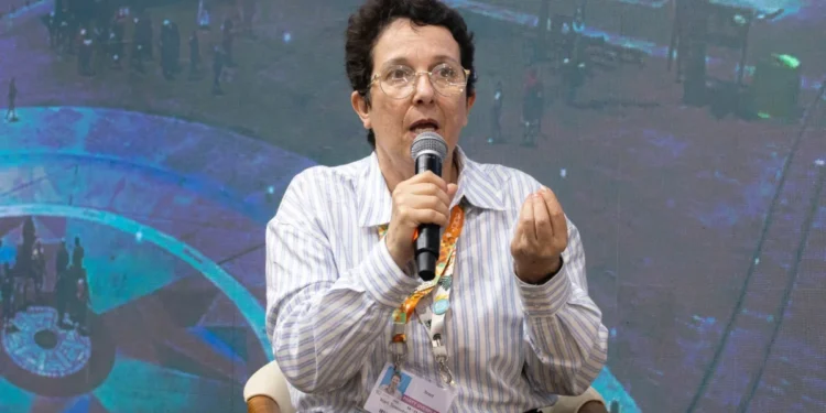 A superintendente Marli Santos apresentou a experiência do Tocantins na implementação do JREDD+.