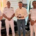 Prefeito Eduardo Siqueira Campos é homenageado pelo Exército e pela Marinha em reconhecimento ao apoio institucional