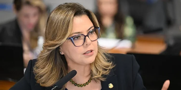 Senadora Leila destaca papel de Eduardo Gomes na promoção de atividade física para idosos