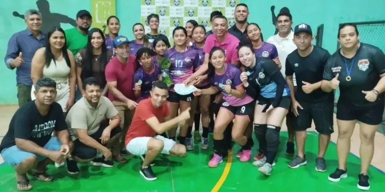 Time de futsal feminino de Tocantínia conquista  Bicampeonato dos Jogos da Amizade em Rio dos Bois