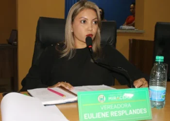 Euliene Resplandes propõe regulamentação de cemitérios miracemenses