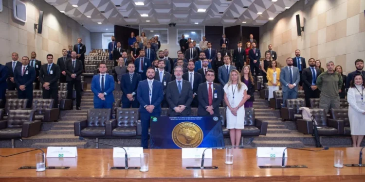 Polícia Civil do Tocantins marca presença em curso nacional de combate ao crime organizado em Brasília