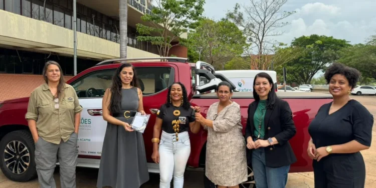 Sics entrega veículos para fortalecer associações produtivas nos territórios do Jalapão e das Serras Gerais