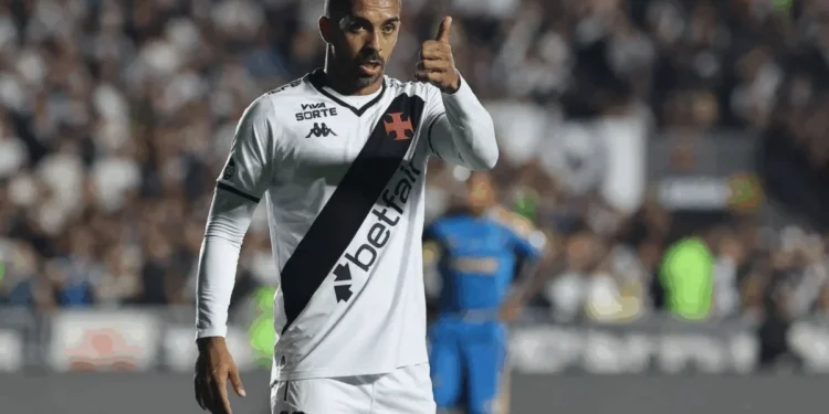 Vasco terá desfalques de peso em clássico contra Botafogo. Saiba quais