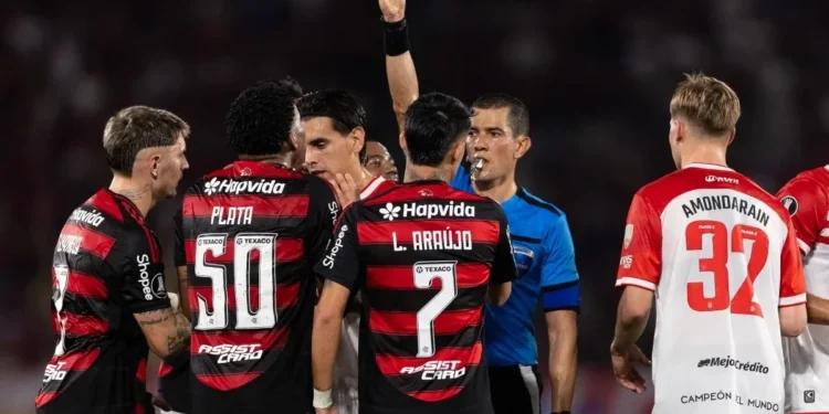 Flamengo lidera ranking negativo no futebol brasileiro; confira