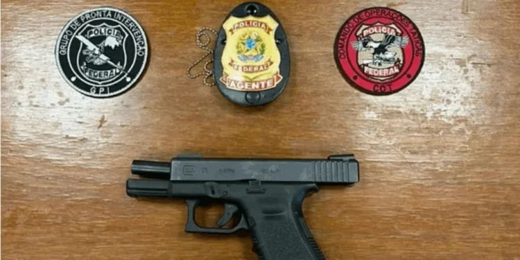 PF prende empresário que se passava por agente da corporação