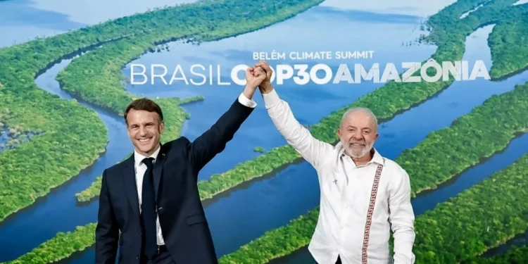 Lula e Macron têm reunião em Belém e discutem segurança nas fronteiras