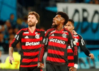 Marcos Brindicci/Getty Images