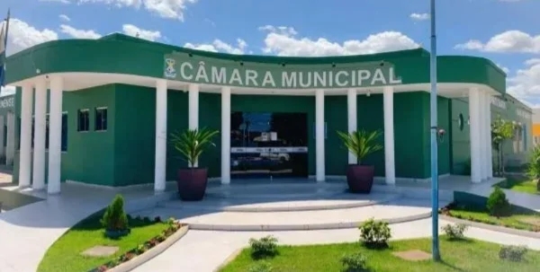 Sede do Poder Legislativo da Câmara de Colinas do Tocantins (Foto: Divulgação/Câmara de Colinas)