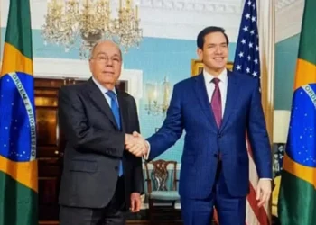 Ministro das Relações Exteriores, Mauro Vieira, e o secretário de Estado americano, Marco Rubio — Foto: Reprodução