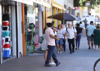 Avenida em Palmas, Tocantins — Foto: Djavan Barbosa/TV Anhanguera