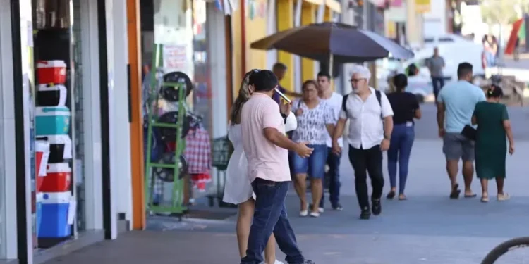 Avenida em Palmas, Tocantins — Foto: Djavan Barbosa/TV Anhanguera