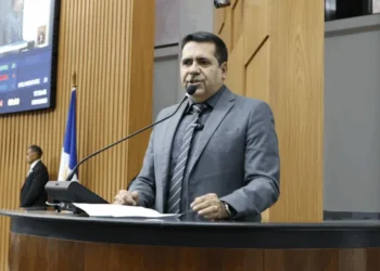 "A conta de água tem pesado cada vez mais no bolso da população. Acredito ser nosso dever acompanhar de perto esse processo", expressou o deputado - Foto: Dicom