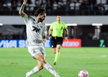 Santos enfrenta Fortaleza na Vila Belmiro; saiba onde assistir