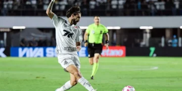 Santos enfrenta Fortaleza na Vila Belmiro; saiba onde assistir