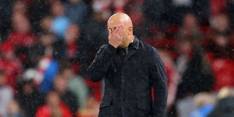 Em casa, Liverpool tenta afastar má fase em jogo contra o Aston Villa