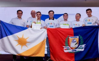 O estudante Miguel Ferrari na ocasião em que recebeu a premiação - Foto: Divulgação/Seduc/Governo do Tocantins
